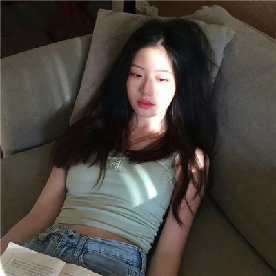 两个人一双手